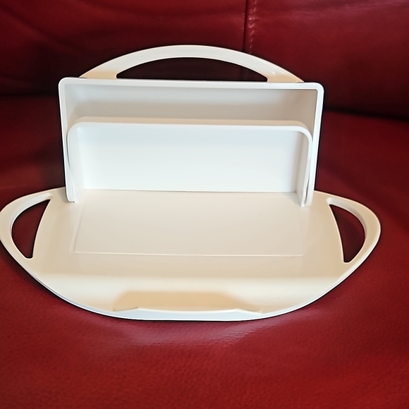 Kitchen concepts, White Butter Dish - Picture 3 of 7